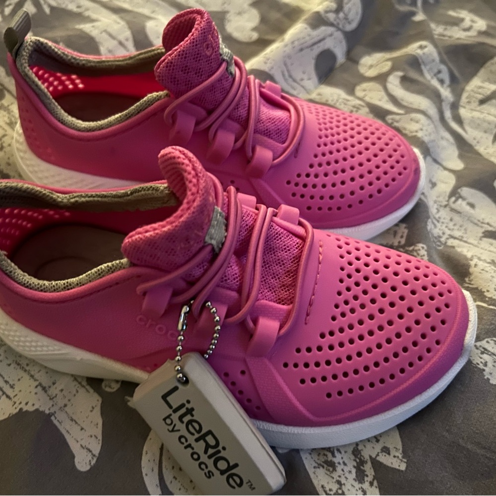 LiteRide by Crocs Toddler Size 11